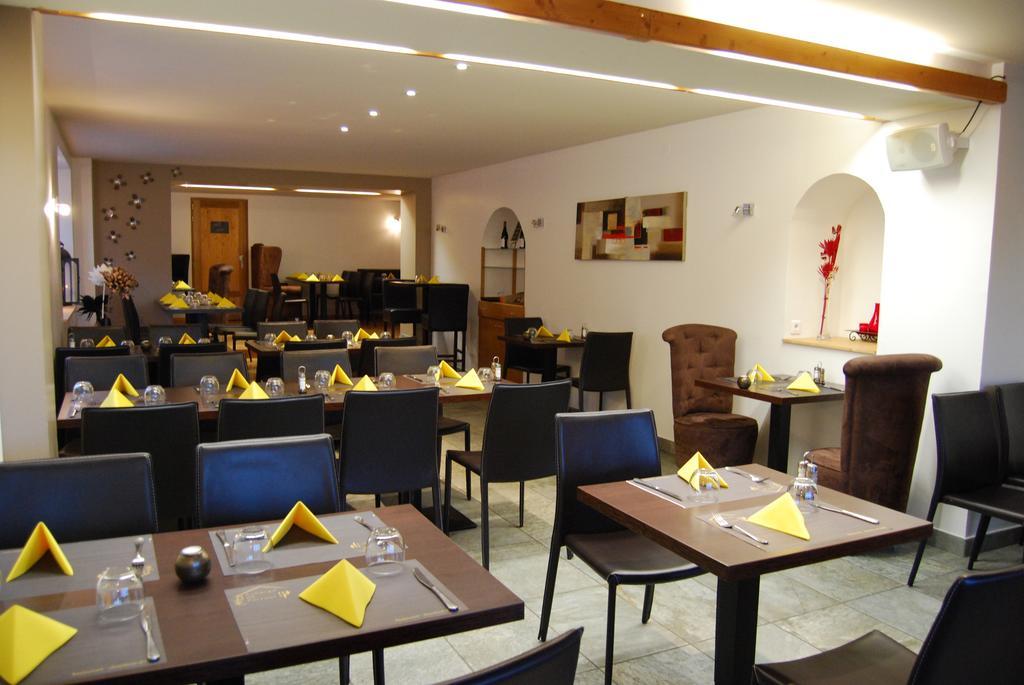 Auberge De Portout Chanaz Exterior photo