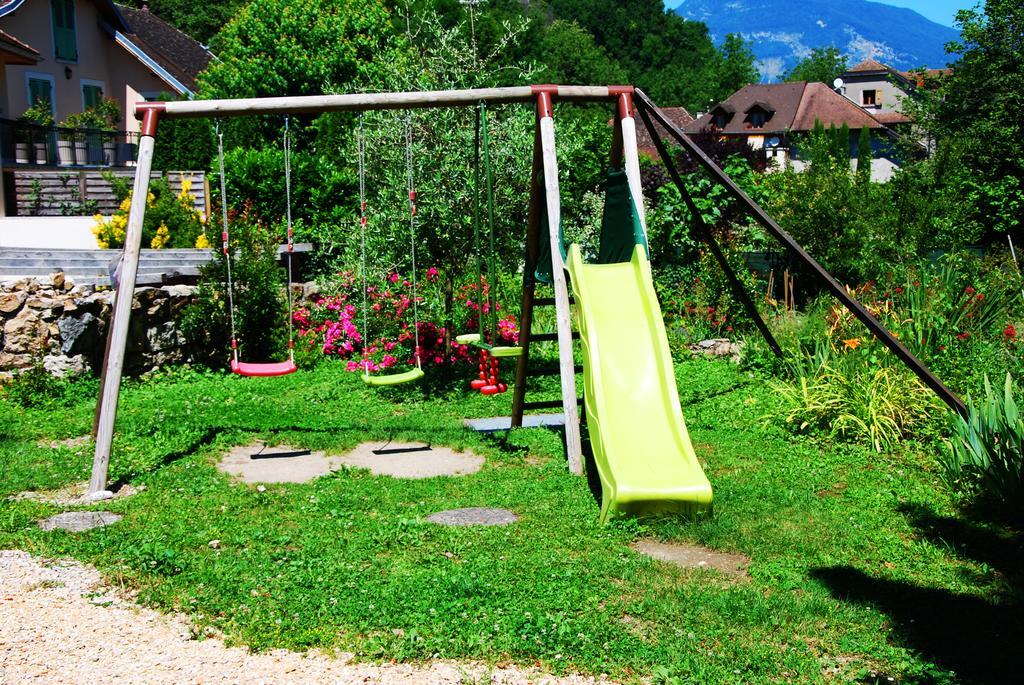 Auberge De Portout Chanaz Exterior photo